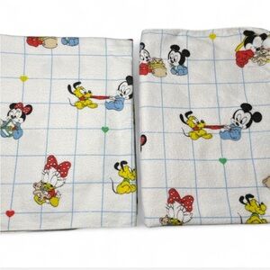Vintage 80s Disney Mickey Mouse & Friends Dundee Baby Receiving blankets (2)